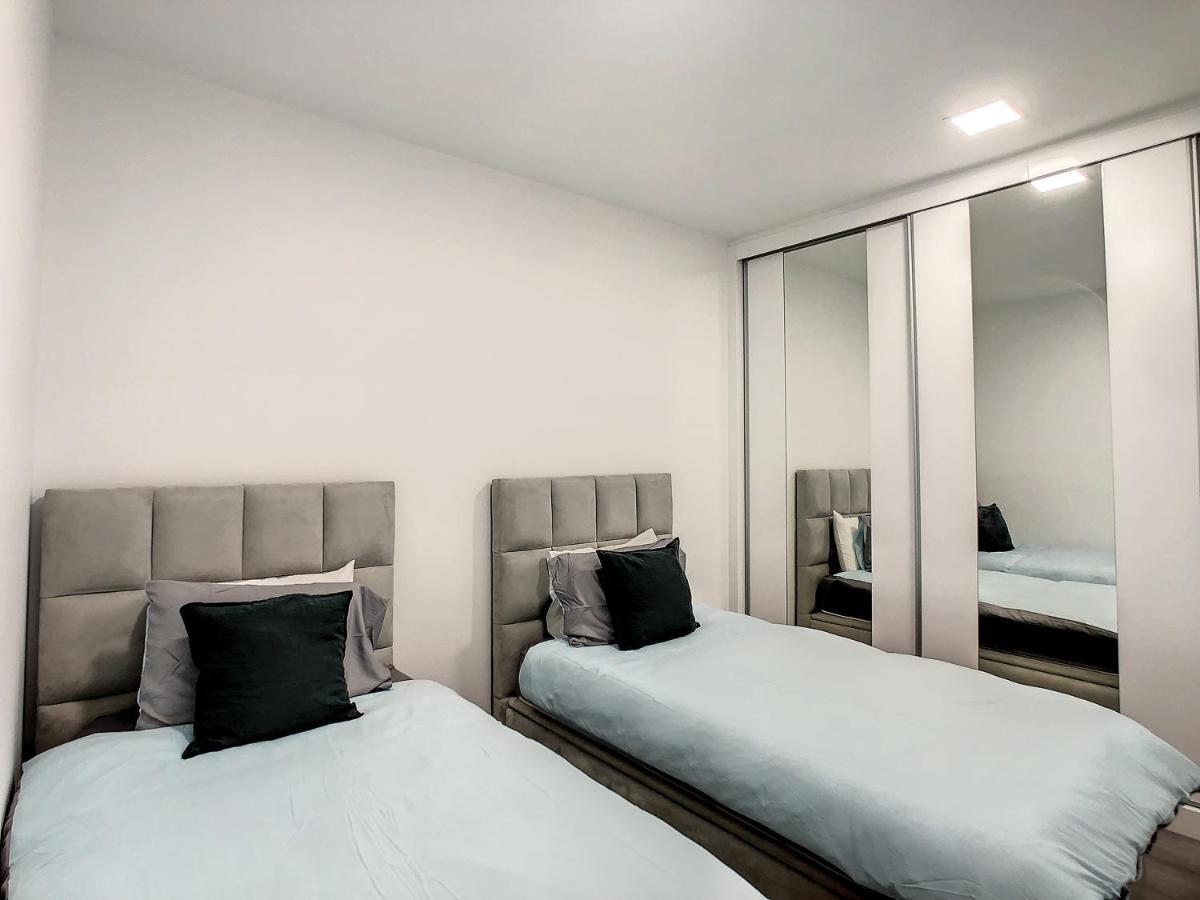 Wild River Villa By Lovelystay Ribeira Brava Extérieur photo