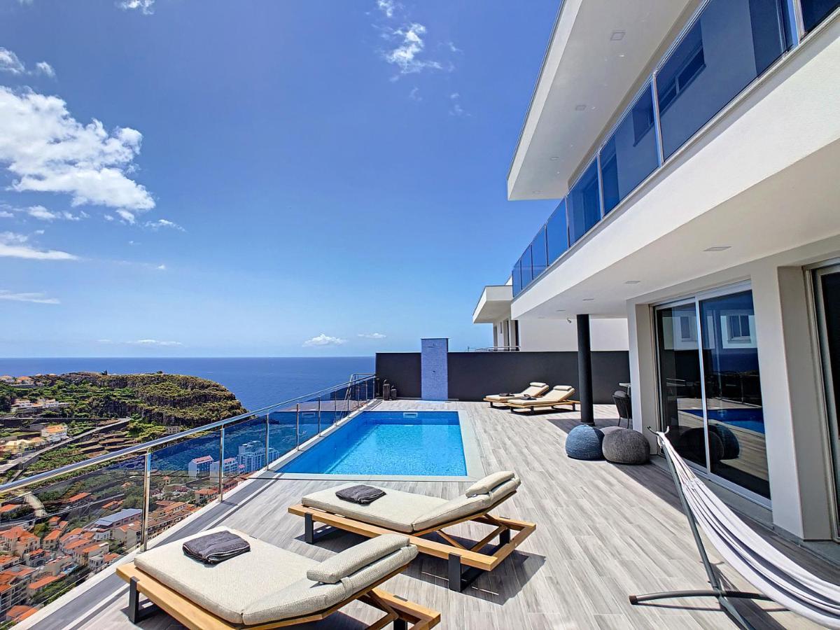 Wild River Villa By Lovelystay Ribeira Brava Extérieur photo